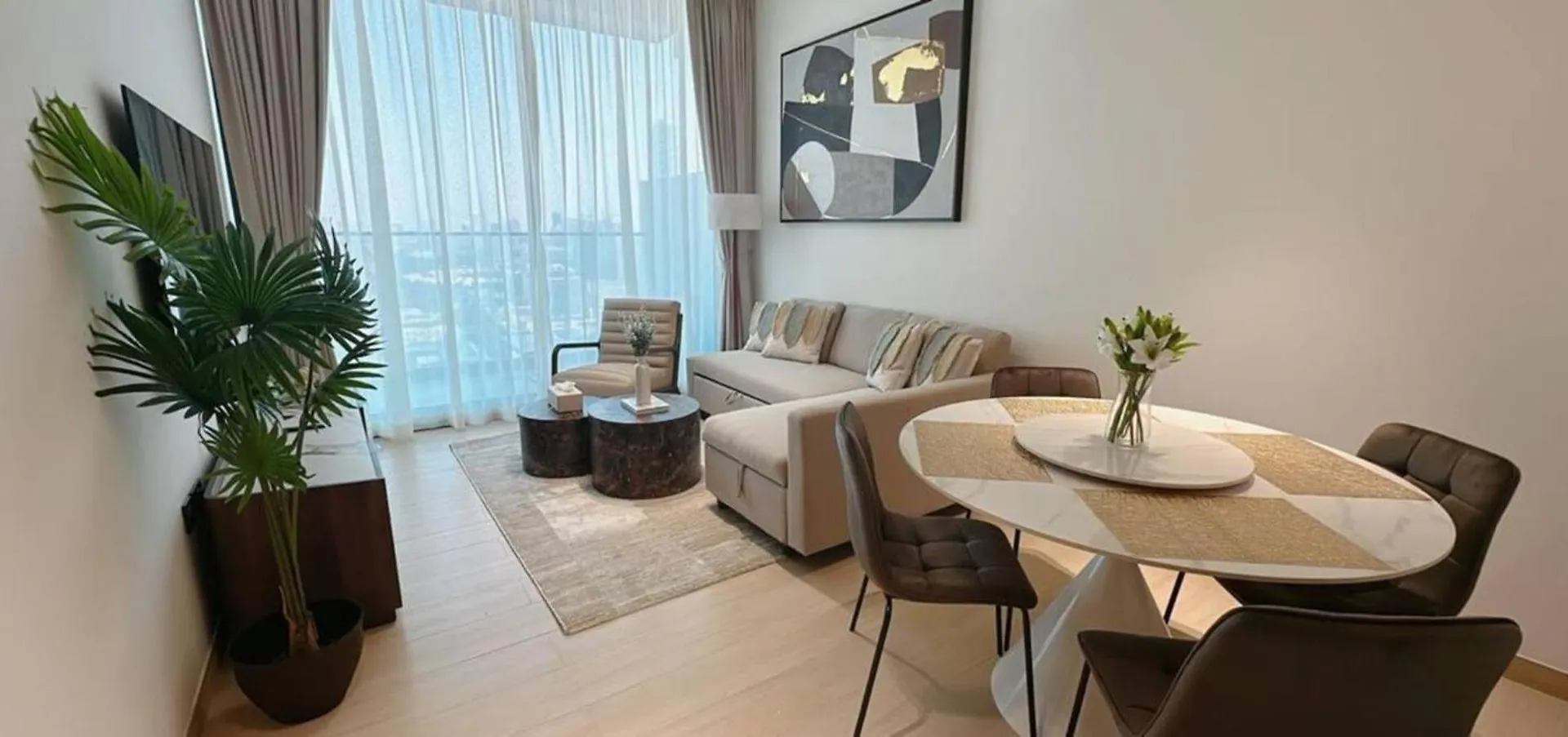 Appartement Well-Furnished 1Br In Jvc Pool & Free Parking à Dubaï