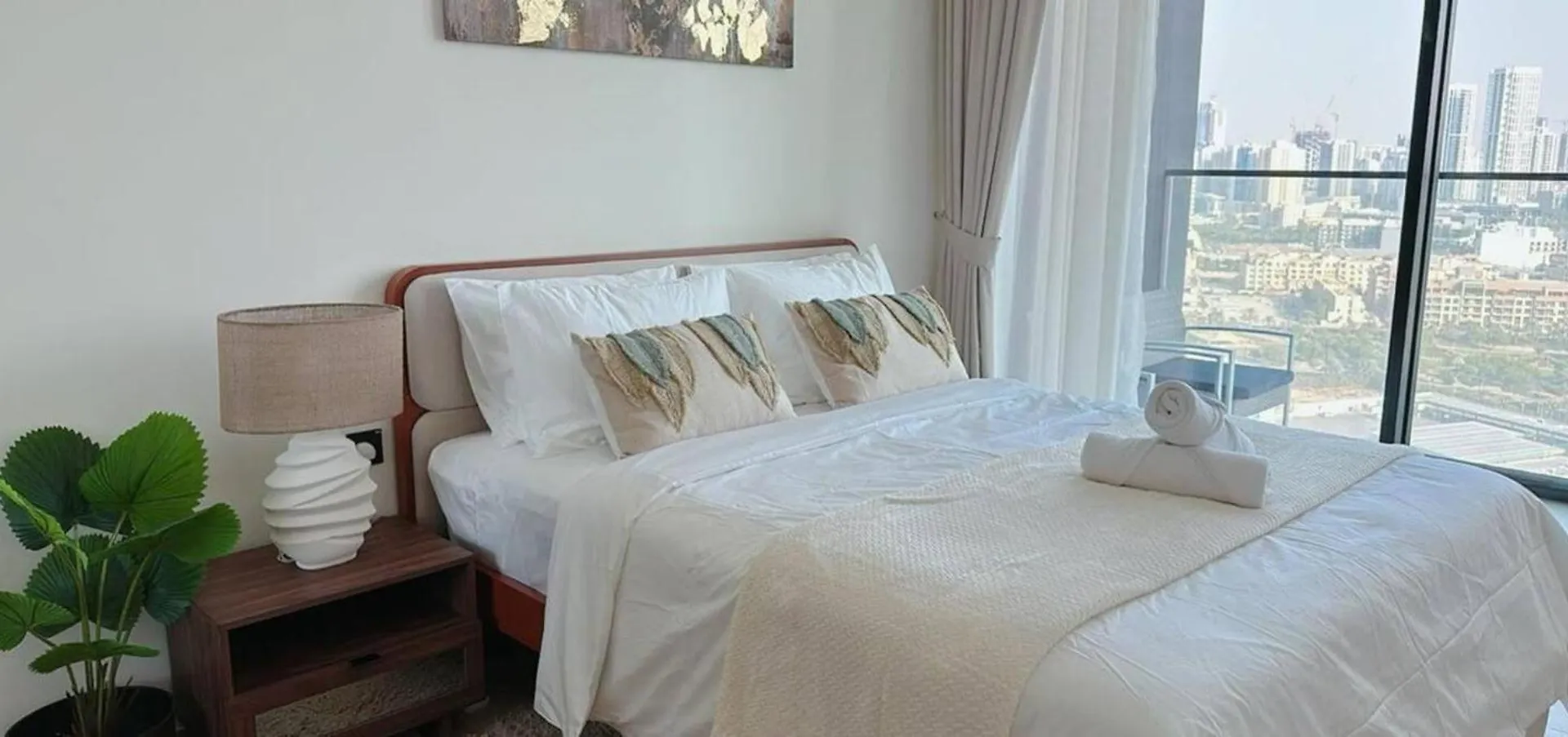 Appartement Well-Furnished 1Br In Jvc Pool & Free Parking à Dubaï