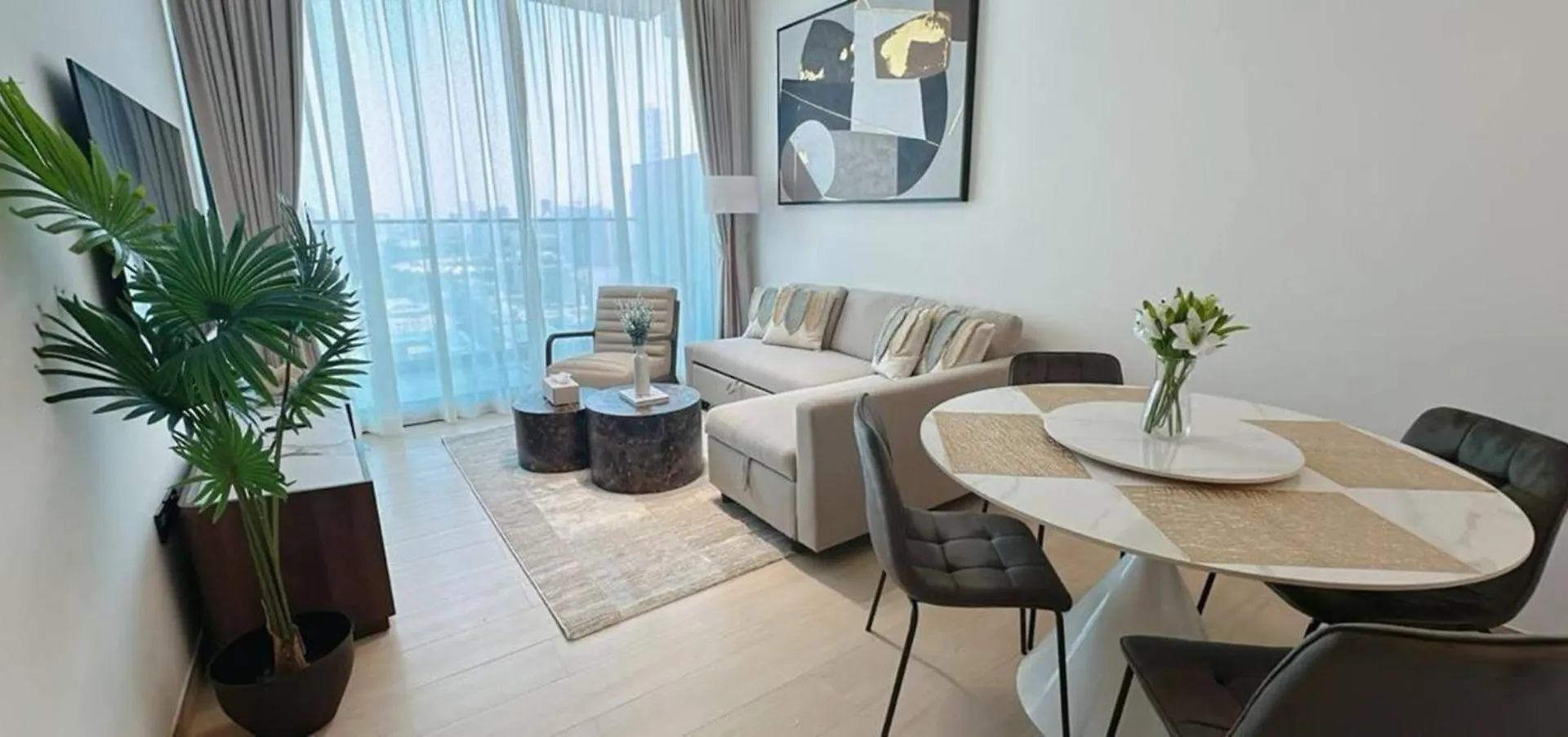 Appartement Well-Furnished 1Br In Jvc Pool & Free Parking à Dubaï